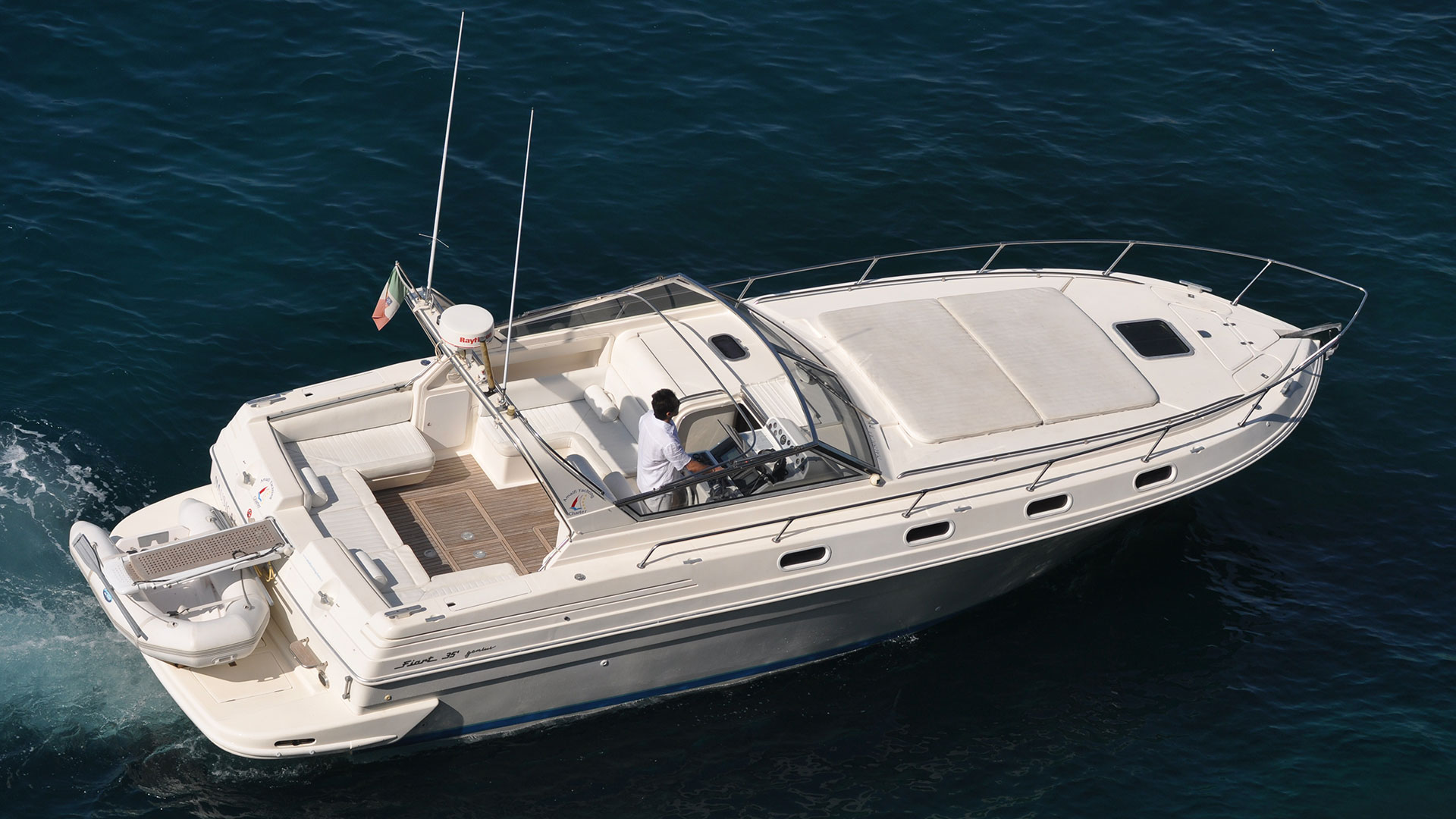 Sorrento Yacht Rental - Fiart 36 Genius