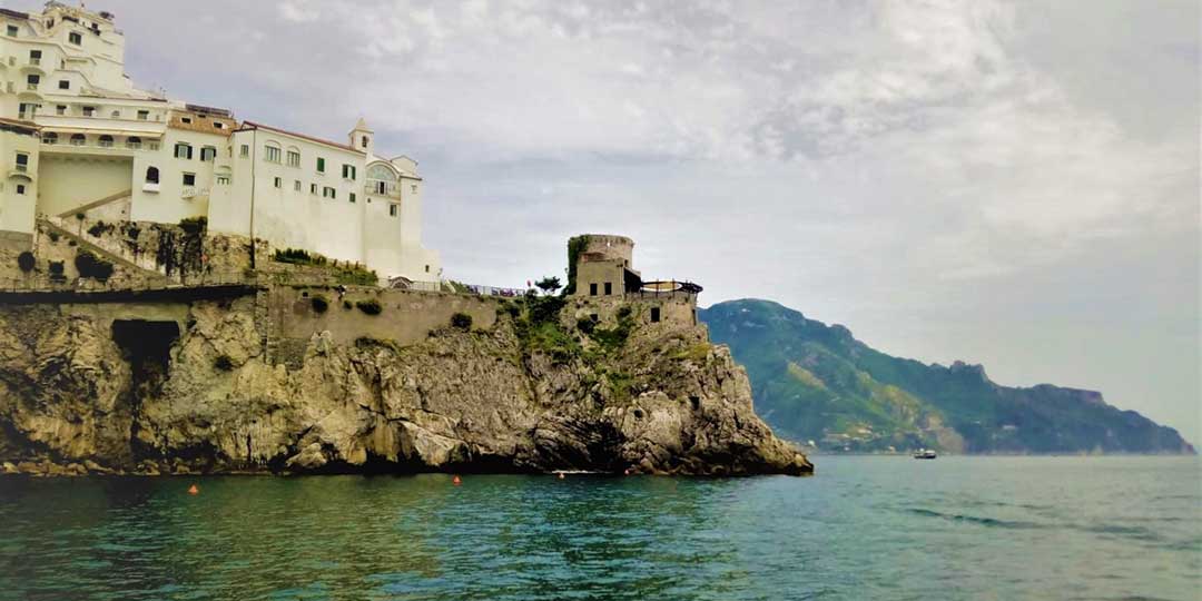 Escursione in Barca da Amalfi a Capri