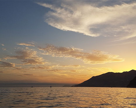 Tour al Tramonto in Barca (da Amalfi a Positano)