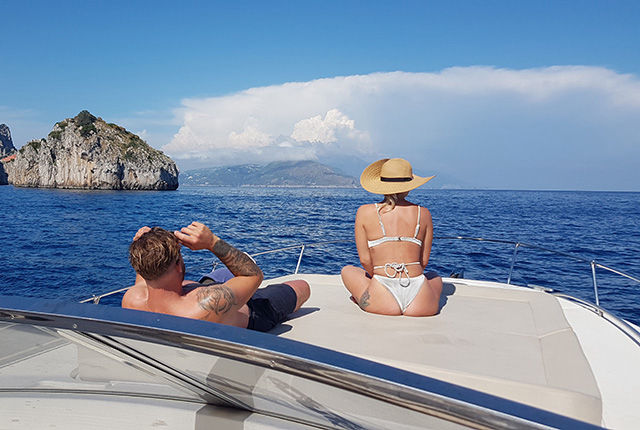 Giro in Barca da Salerno a Capri